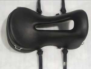 อานม้าอังกฤษแบบพรีเมียม สำหรับม้าที่มีความทนทานสูง พร้อมสายรัด PVC ผลิตบนโครงไฟเบอร์ - Product Image 5