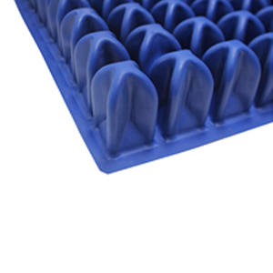 Coussin de siège de fauteuil roulant gonflable en caoutchouc avec housse antidérapante pour prévenir les escarres - Product Image 6