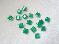 Vente en gros de pierres précieuses facettées en onyx vert de qualité AAA, carrées de 5x5 mm, pour la création de bijoux