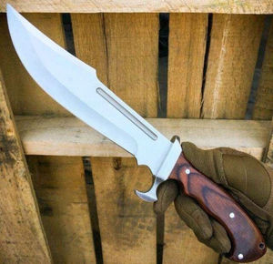 Cuchillo Bowie de Caza con Hoja Dentada de Acero Inoxidable Hecho a Mano, Mango de Madera de Palisandro, Personalizado al por Mayor OEM ODM PRESTIGE BLADES - Product Image 4