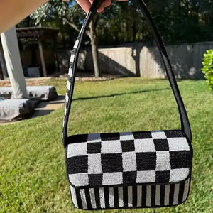 Sac à bandoulière en feutre non tissé brodé motif dessin animé, avec poignée unique, pour usage quotidien, toutes saisons - Product Image 2