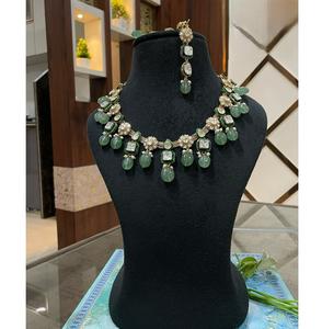 Impresionante Conjunto de Collar y Aretes de Moissanita Chapados en Oro de Primera Calidad para Regalo de Boda y Aniversario - Product Image 1