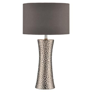 Lámpara de Mesa Geométrica de Metal Plateado con Pantalla Cuadrada Beige para Decoración Moderna del Hogar, Lámparas de Mesa Hechas a Mano en Oferta - Product Image 3