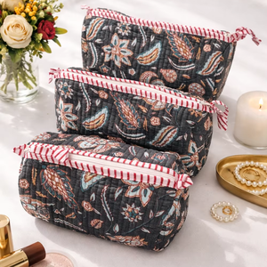 กระเป๋าเครื่องสำอางผ้าฝ้ายพิมพ์ลายดอกไม้สีเขียวลายทาง ทนทาน มีซิป กระเป๋าอินเดียสำหรับจัดเก็บเครื่องสำอางสำหรับเดินทาง - Product Image 1