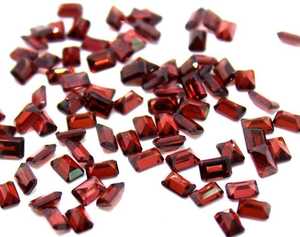 Pierre précieuse naturelle grenat rouge octogonal facetté, pierre brute pour la fabrication de bijoux, fournisseur en gros Zubeda Gems du Rajasthan, 20 carats - Product Image 2