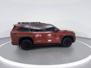2024 เซควอย่า TRD Pro 4x4 4 ประตู SUV ระดับอุตสาหกรรม DIY คุณภาพมาตรฐาน OEM ODM รับประกัน 3 ปี ผลิตในสหรัฐอเมริกา พร้อมจัดส่ง - Product Image 2