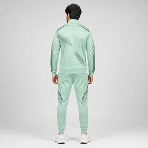 Survêtement moderne pour homme alliant design élégant, coupe confortable et performances fiables pour le sport et les loisirs - Product Image 5