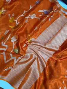 Saris en soie peints à la main, motif floral et oiseaux, faits à la main par des artisans, traditionnels indiens, pour fêtes et occasions décontractées, séchage rapide, utilisables en toutes saisons. - Product Image 3