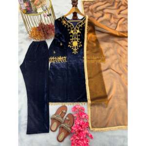 Designer 2XL <b>Party</b> Wear <b>Top</b> Bottom Dupatta Set for a Stylish Look - Product Image 1