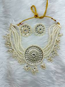 High Quality Trendy White Pearl Zircon Brass Gold Plated Kundan Ethnic Bridal Engagement Wedding Party Anniversary Necklace Set - Product Image 3