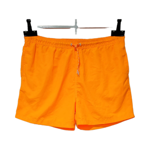 Shorts de bain mi-longs pour hommes, sportifs, à séchage rapide, taille élastique, en tissu tissé 100 % polyester, style uni, en maille satinée - Product Image 1