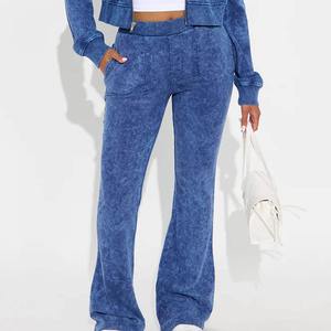 Conjunto Deportivo de Mujer con Lavado Ácido en Diferentes Tallas, Hombros Caídos, Estilo Urbano, Algodón, Tendencia Actual - Product Image 3