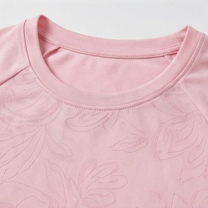 Ensemble sportif rose 2 pièces pour femme : haut à manches courtes col rond et jupe à volants, séchage rapide, tricoté, vêtements de sport printemps-été - Product Image 4