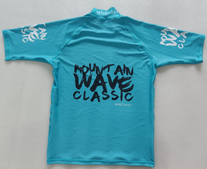 Maillot de bain à manches longues pour homme, violet et vert menthe, imprimé graphique Ville de Nouméa, motif tribal sur les manches, pour entraînement sportif et natation - Product Image 4