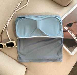 Top Corto Casual sin Costuras Starlight Dust con Sujetador Incorporado, Cuello Halter, Adornos de Diamantes de Imitación, Ecológico, Suave, de Algodón y Spandex - Product Image 3