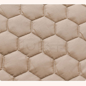 Protector de colchón impermeable de buena calidad con superficie suave para protección diaria. - Product Image 2