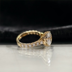 Anillo de Diamantes de Laboratorio Certificados por IGI, de Seis Puntas, Corte Brillante Redondo de 5 Quilates, con Banda Pavé, para Compromiso y Boda, de Lujo para Mujer - Product Image 2