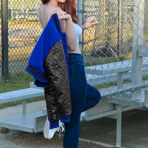 Veste courte universitaire pour femme, bleu roi, style Letterman, avec manches en similicuir, manteau bomber décontracté, mode féminine - Product Image 4