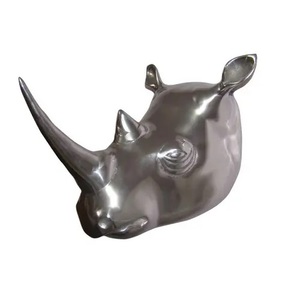 Trofeo Decorativo Antiguo de Metal con Cabeza de Rinoceronte, Decoración de Pared Plateada Moderna, Arte de Pared con Diseño de Vida Silvestre, Decoración para el Hogar - Product Image 1