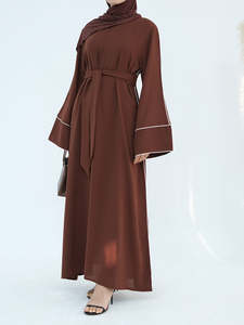 Abaya Modeste de Dubaï à Manches Longues Perlée et Pailletée, Traditionnelle, Faite à la Main, pour Mariage, en Polyester Respirant, Col en V – Grande Vente - Product Image 2