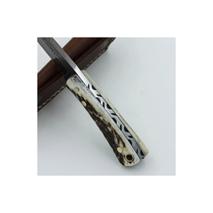 Couteau à lame fixe en acier Damas fait main par PAK ENTERPRISES, avec manche en corne de cerf et étui en cuir, couteau de chasse et d'extérieur - Product Image 5
