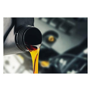 Fournisseur OEM d'huiles de base pour les marques de lubrifiants automobiles et les entreprises de production d'huiles sous marque privée - Product Image 3