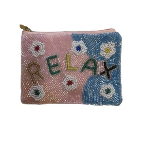 Monedero con Cierre Hecho a Mano, Bordado Personalizado con Cuentas, con la Frase 'Gracias, No te preocupes' - Product Image 6