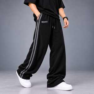 Pantalon de survêtement ample à jambes larges pour homme, avec bande latérale personnalisée, coupe décontractée, style streetwear, taille à cordon de serrage, fabricant de vêtements sur mesure - Product Image 5