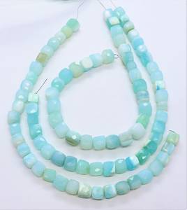 Perles cubiques facettées en opale naturelle du Pérou, 8 à 9 mm, perles en forme de boîte du Pérou, brin de 8 pouces, opale cubique 3D facettée, pierre précieuse d'opale du Pérou - Product Image 1