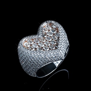 Anillo de Moissanita en Forma de Corazón con Engaste de Puntas S925, Corte Corazón, Chapado en Oro Rosa, Joyería de Compromiso Unisex de Lujo - Product Image 2