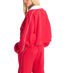 Ensemble de survêtement deux pièces rétro rouge pour femme, coupe-vent léger avec veste zippée et pantalon de jogging décontracté – Vente en gros - Product Image 4