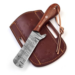 Cuchillo de caza hecho a mano con acero de Damasco, hoja de punta caída, mango de madera para mayor durabilidad, funda de cuero para mayor seguridad. - Product Image 1