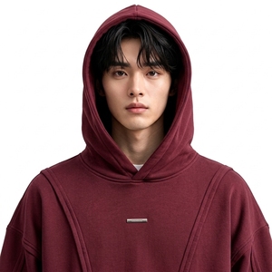 Ensemble survêtement décontracté en coton pour homme avec sweat à capuche imprimé personnalisé et short, coupe ample, taille à cordon de serrage, poches latérales, collection printemps streetwear - Product Image 5
