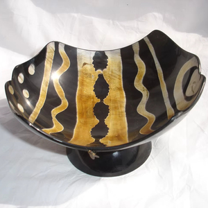 Tazón decorativo de cuerno de búfalo auténtico de último diseño, tazón para servir, tazón para ensalada, a un precio muy competitivo. - Product Image 1