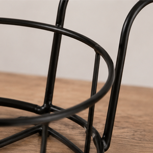 Soporte Minimalista de Metal para Macetas Colgantes, Diseño Circular, Acabado con Recubrimiento en Polvo, para Plantas de Interior y Exterior - Product Image 3