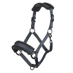 Cabestro de Nylon Acolchado con Forro Polar para Caballos, Ajustable, Ligero y Duradero para Montar, Entrenar y Establar - Product Image 1