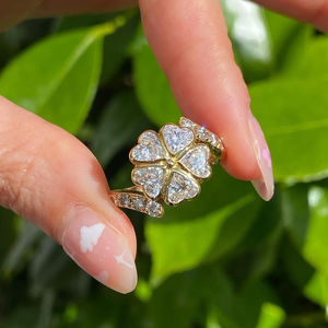 Bague en or massif en forme de cœur avec diamant blanc serti clos, motif floral, pour femme, cadeau de mariage ou d'anniversaire - Product Image 4