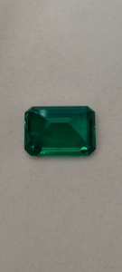 Piedras preciosas sueltas de esmeralda verde pulida con corte octogonal de diseñador para la fabricación de joyería de lujo, anillos, pendientes, colgantes, etc. - Product Image 2