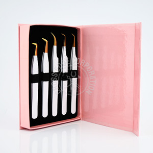 Meilleure vente pince à épiler à pointe en fibre pince à cils classique incurvée en acier inoxydable couleur blanche pointe en or poignée en fibre Volume à 90 degrés - Product Image 1