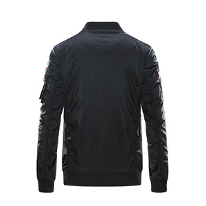 Blouson bomber noir pour homme, col rabattable, fermeture éclair, coupe-vent, style décontracté, vêtement d'automne, extérieur en polyester, coupe régulière, confortable - Product Image 2