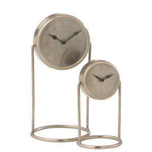 Reloj de Escritorio Circular de Metal con Números Romanos, Movimiento de Cuarzo, Funciona con Batería, Diseño Minimalista - Product Image 1