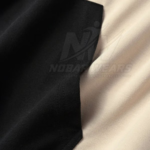 Sweat-shirts modernes pour hommes au look stylé et en tissu respirant, idéaux pour les tenues décontractées et les looks streetwear. - Product Image 5