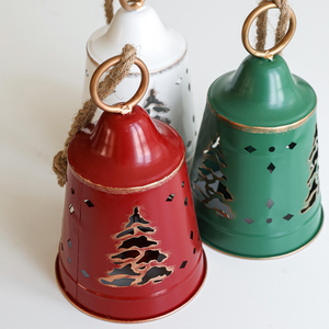 เครื่องประดับระฆังโลหะรูปเกล็ดหิมะขายส่ง ของตกแต่งต้นคริสต์มาส ระฆังคริสต์มาสทำมือ ระฆังคริสต์มาสแบบแขวน - Product Image 2