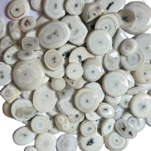 Cuarzo Solar en Oferta, Atractivas Gemas Sueltas de Cuarzo Solar Blanco para Joyería en Todos los Tamaños a Precio de Mayoreo - Product Image 5