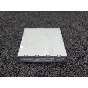 ชุดควบคุมวิทยุ A4 B8 8K ปี 2007-2011 มือสอง ของแท้ 4F0035056B - Product Image 1