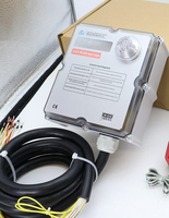 Télécommande radio industrielle sans fil CMK 8D UK, double bouton-poussoir à vitesse variable + 1 bouton d'arrêt champignon + 1 bouton marche, portée 150 m, alimentation CA/CC, verrouillage