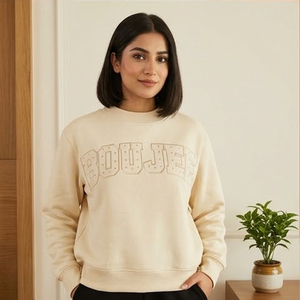 Sweat-shirt pour femme bleu clair avec imprimé lettres Boujee, col rond, coupe classique, 100% coton tricoté, vêtement décontracté pour l'automne - Product Image 2