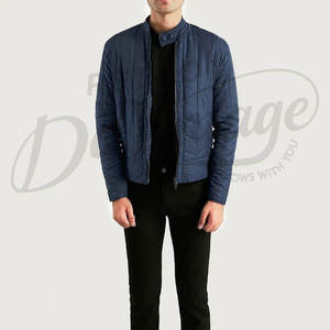 Chaqueta acolchada azul marino moderna para hombre, corte ajustado, ligera, informal, con patrón geométrico, con cierre de cremallera, para invierno. - Product Image 1