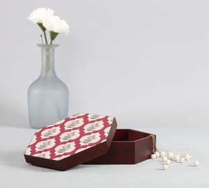 Classic Wooden Jewelry <b>Box</b> <b>with</b> Floral Pattern <b>Lid</b> Wood Rectangle <b>Box</b> Strong Build Elegant Theme Design for Jewelry Gift <b>Storage</b> - Product Image 6