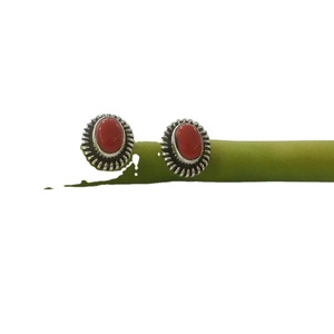 Diseño creativo Coral Gemstone 925 Sterling Silver studs Earring Jewelry Venta al por mayor Online Sterling Silver Oval Gemstone Earrings - Product Image 2